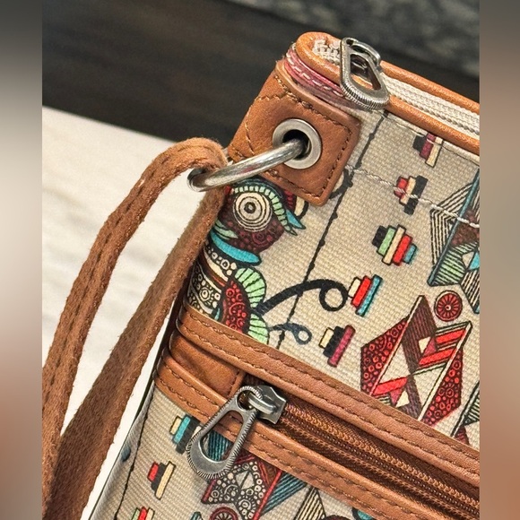 Sakroots Crossbody Purse Owl Floral Spirit Desert Wild at Heart print. - Picture 3 of 8